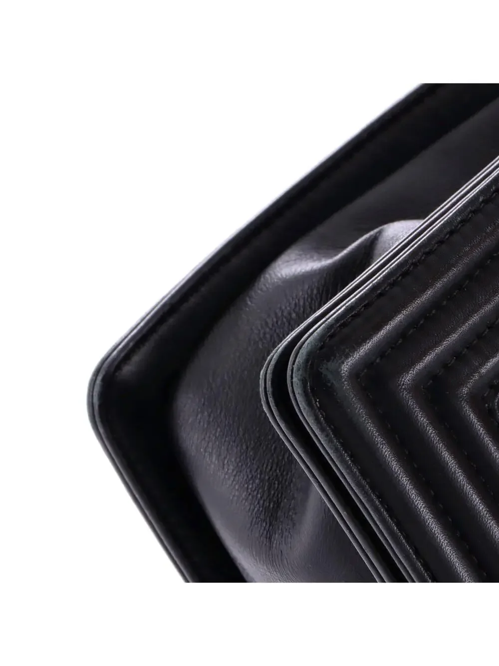 Chanel Boy Flap Bag Chevron Lambskin #292038C39B